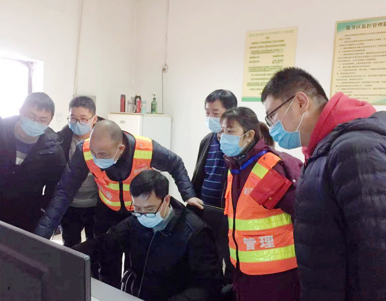 公司組織開展成渝高速公路資陽服務(wù)區(qū)LED屏升級改造驗收工作
