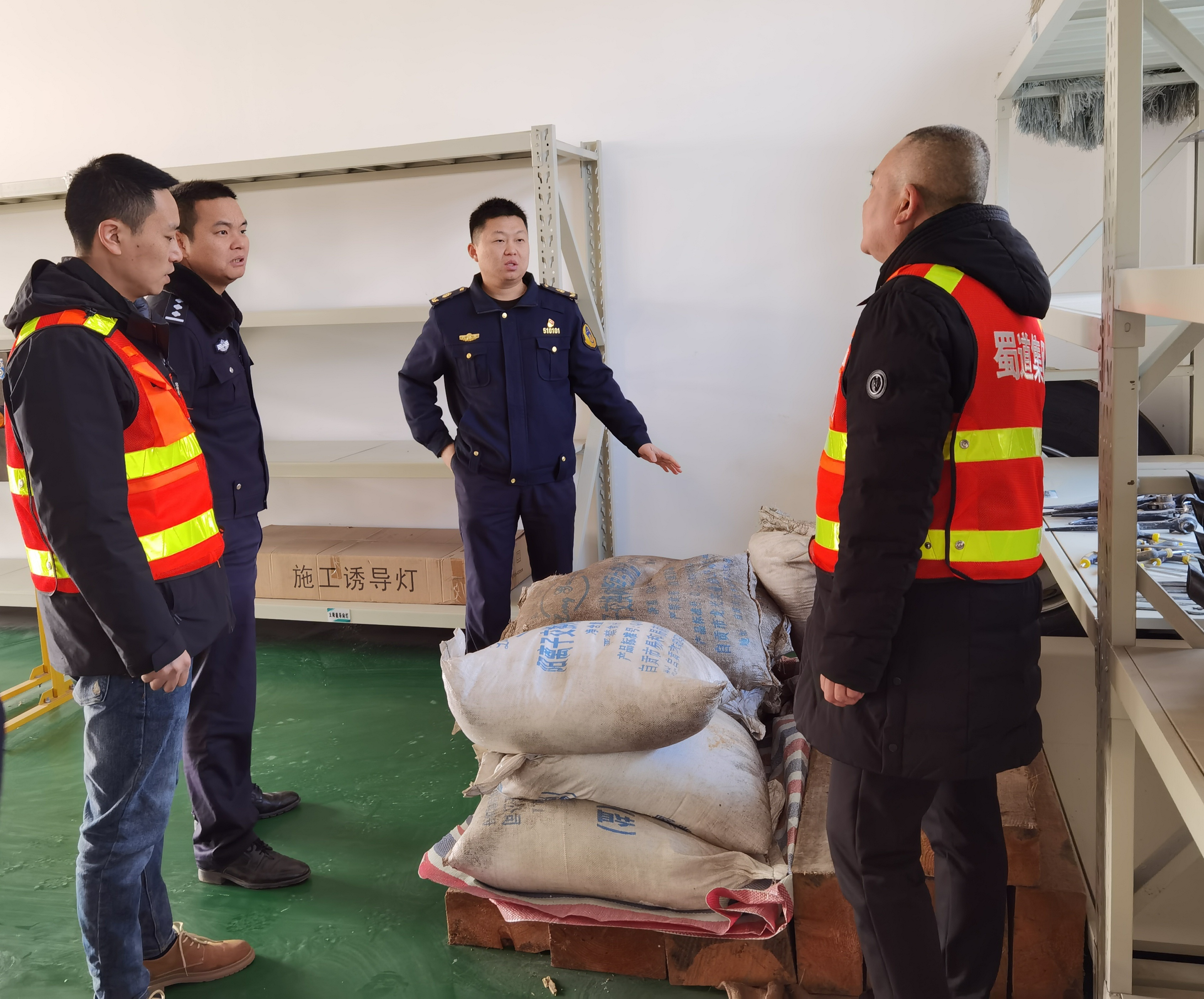 成渝高速公路資陽聯(lián)勤辦開展惡劣天氣防范專項安全檢查