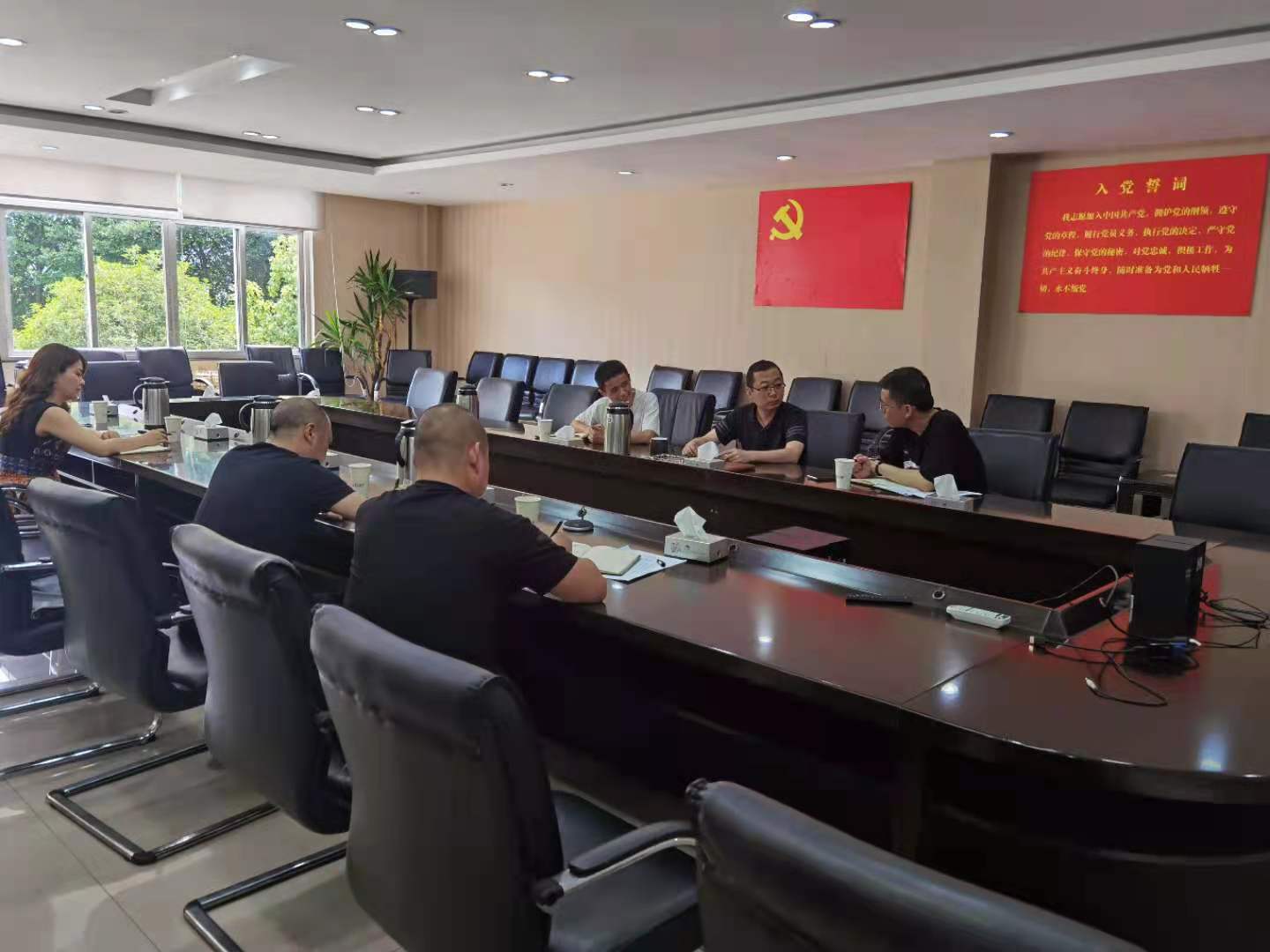 內(nèi)江管理處組織召開提籃拱橋荷載試驗(yàn)檢測(cè)準(zhǔn)備工作協(xié)調(diào)會(huì)