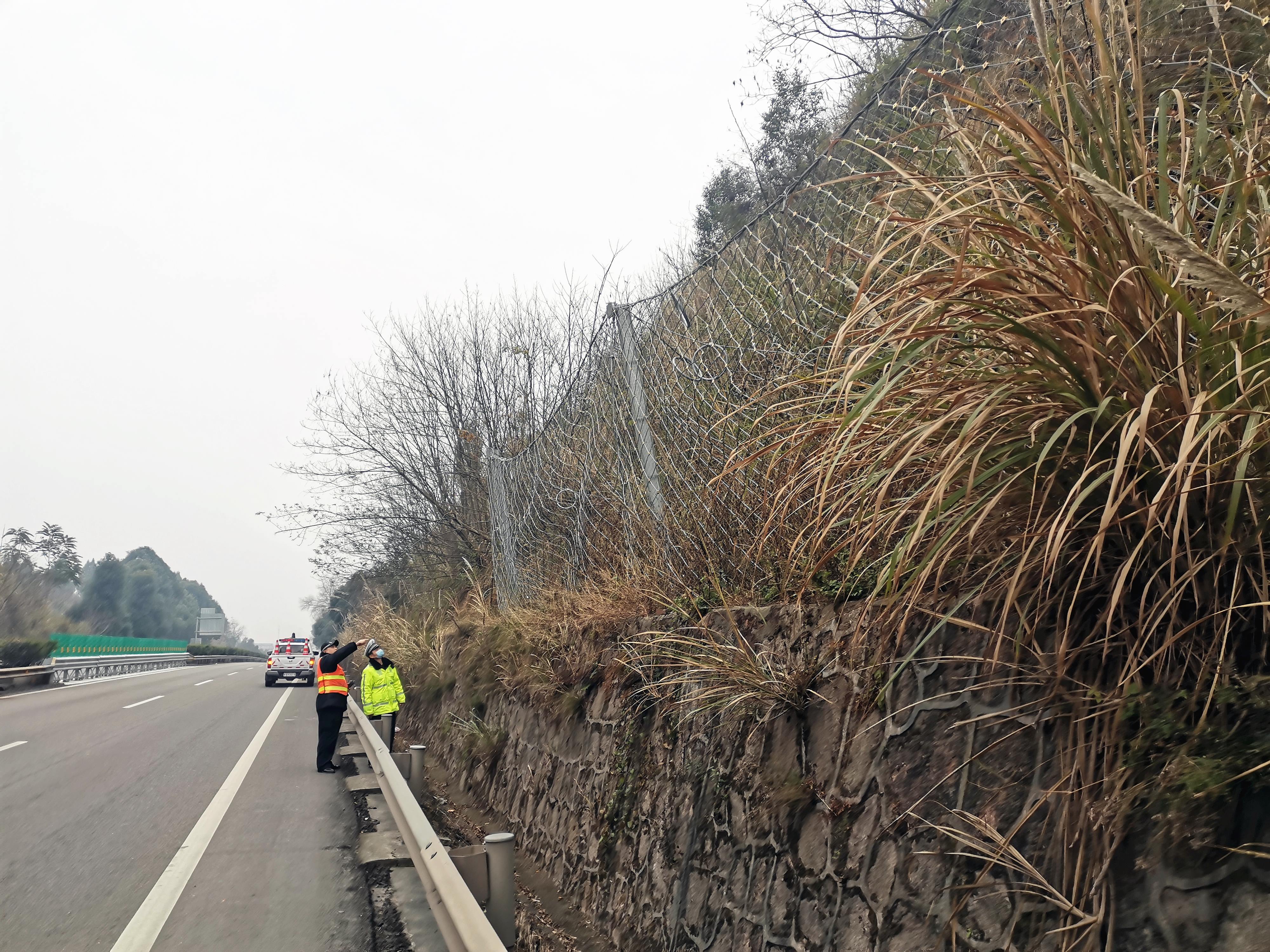 成都管理處開展春運前道路隱患排查工作