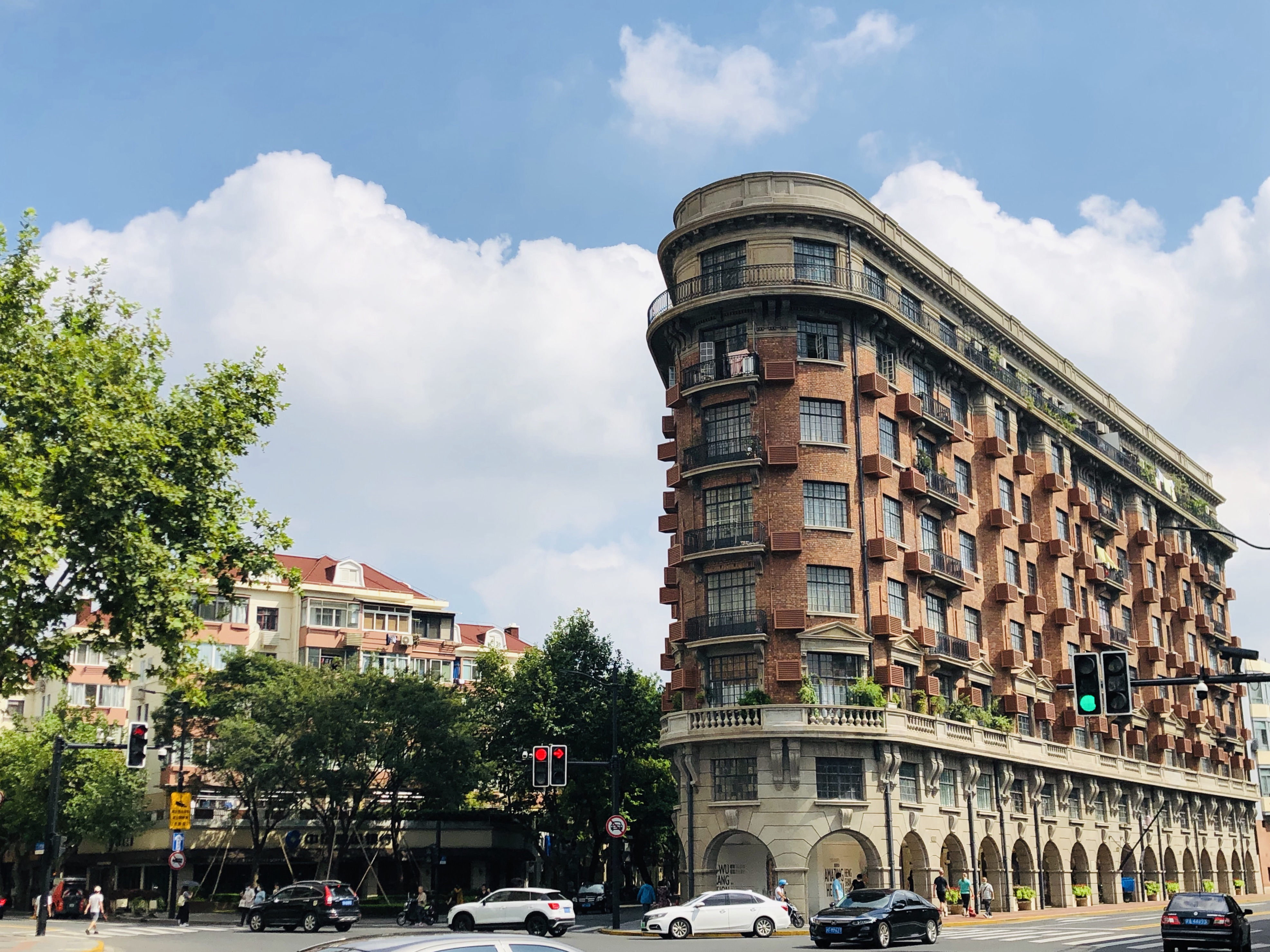 夢回十里洋場——四川成渝高速公路股份有限公司成渝分公司+曾婷