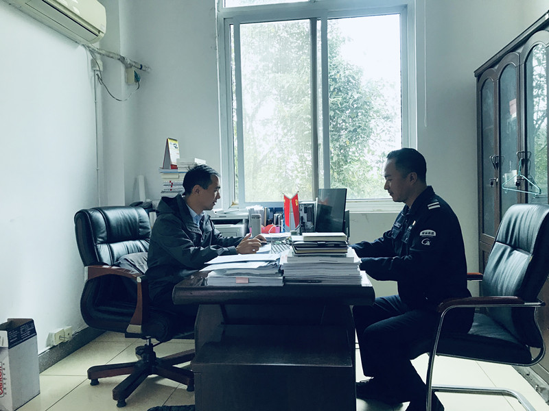 20221118+楊雪蓮+談心談話夯責(zé)任  凝心聚力促發(fā)展