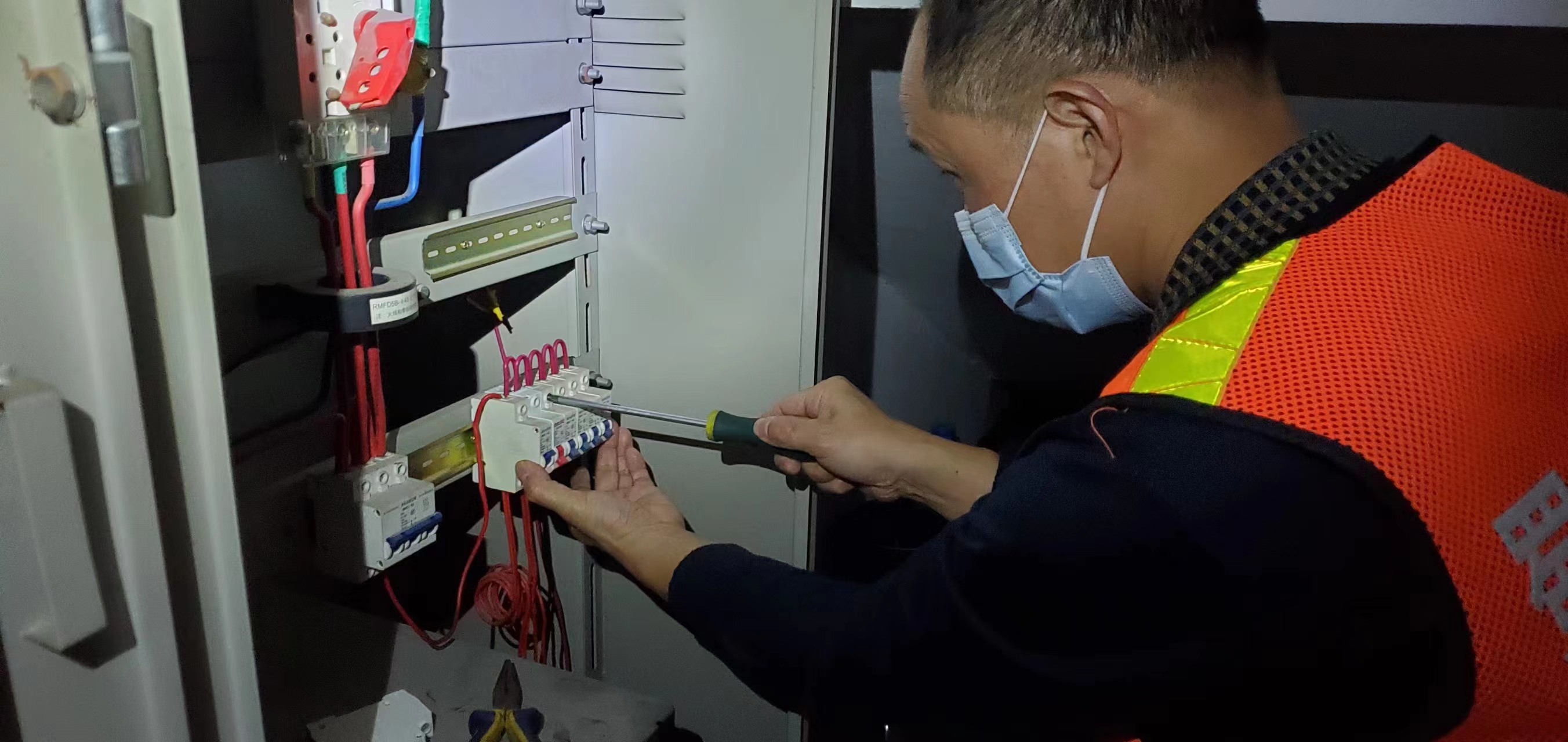 內江管理處聚焦機電管理做好年度沖刺