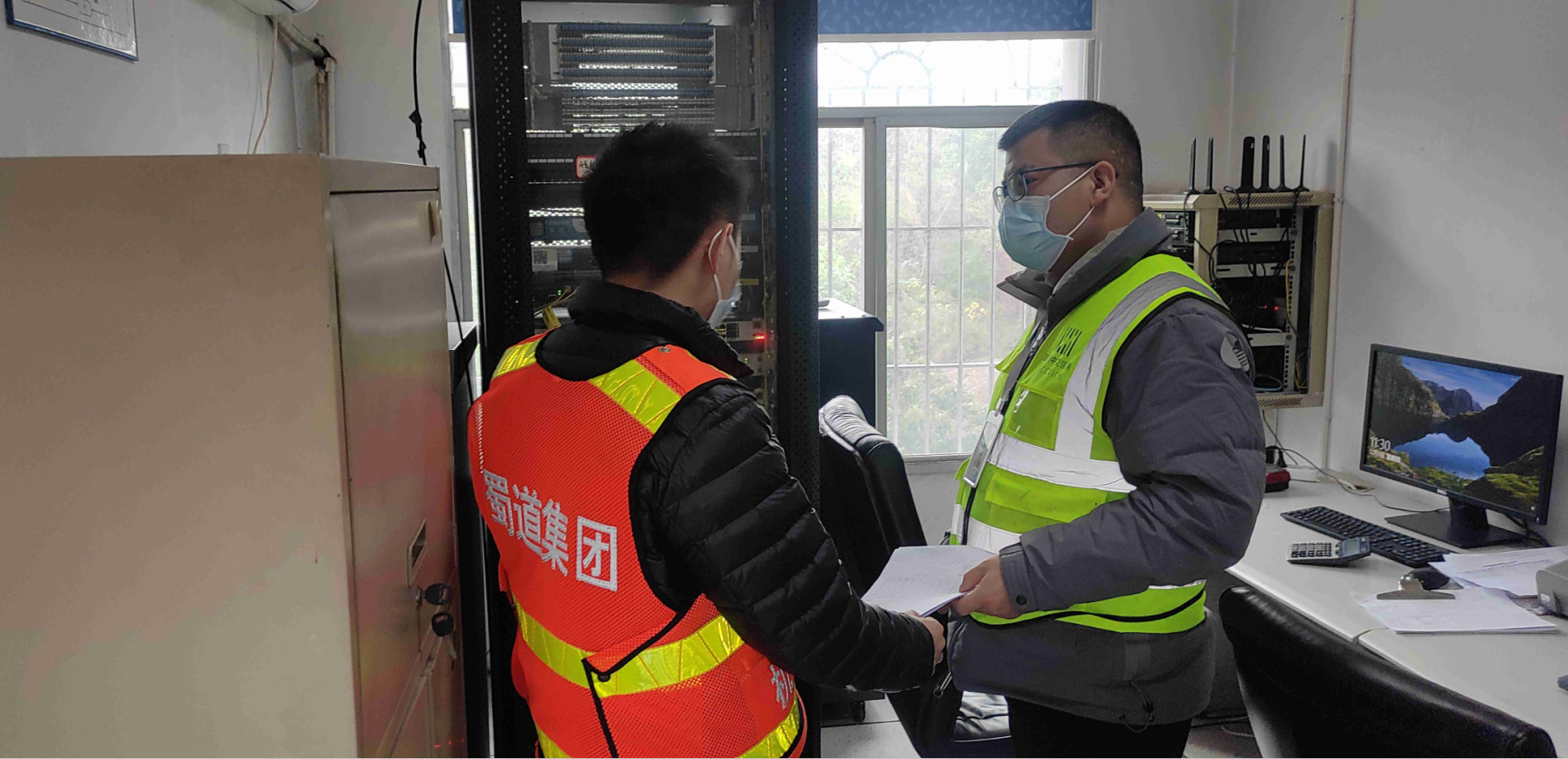 內江管理處完成通信光纜在線監測項目竣工驗收
