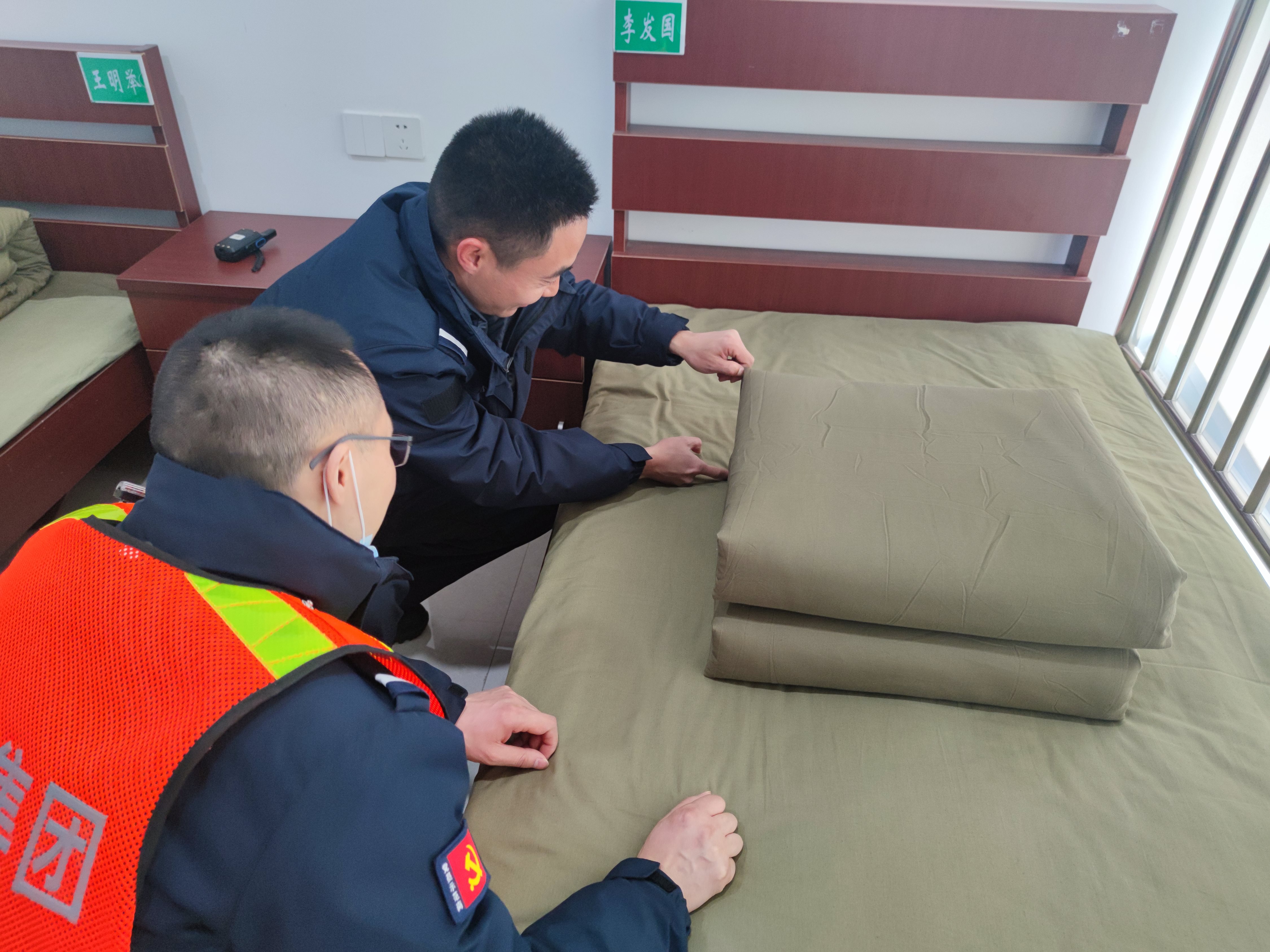 成都管理處路產管護隊進一步加強標準化建設