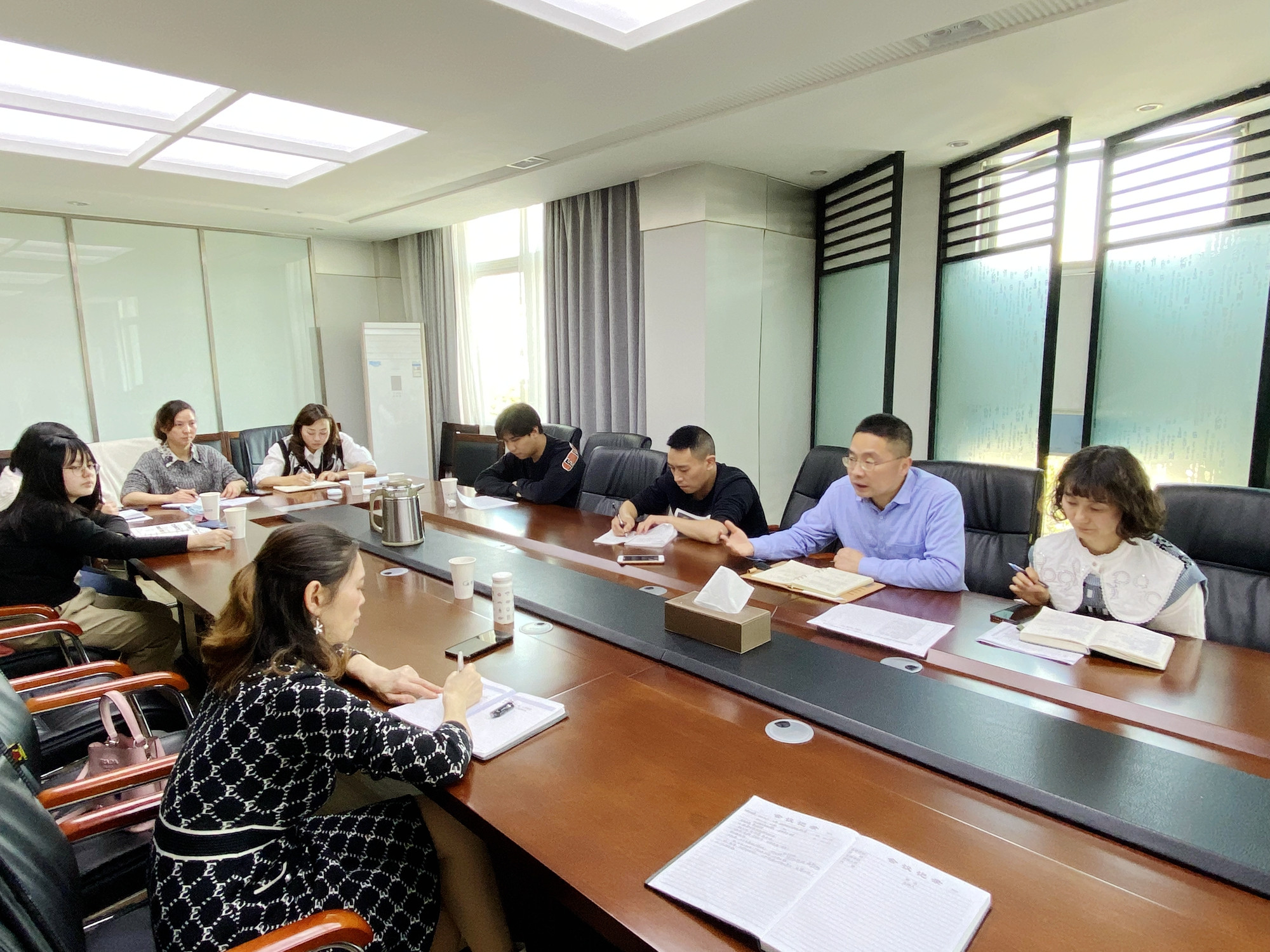 成渝分公司養(yǎng)護(hù)工程部開(kāi)展養(yǎng)護(hù)工程內(nèi)業(yè)規(guī)范化交叉檢查