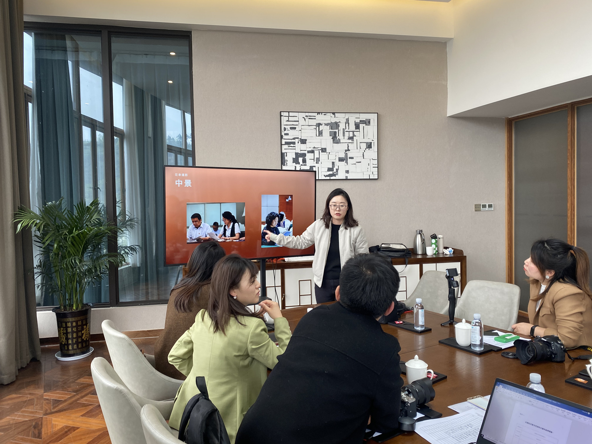 成渝分公司團委組織開展第二期“凝聚力量記錄生活”攝影攝像培訓活動