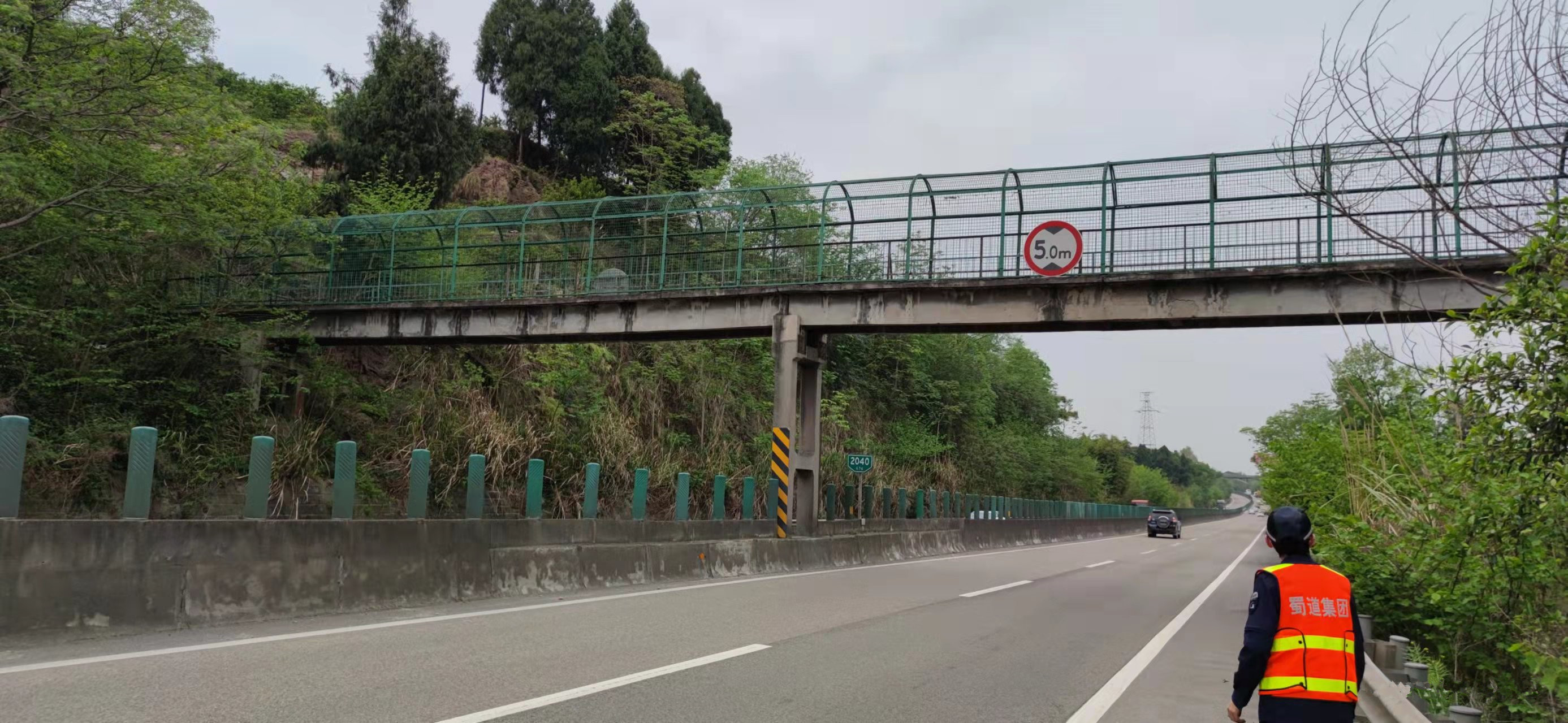資陽管理處及時開展震后道路安全隱患排查