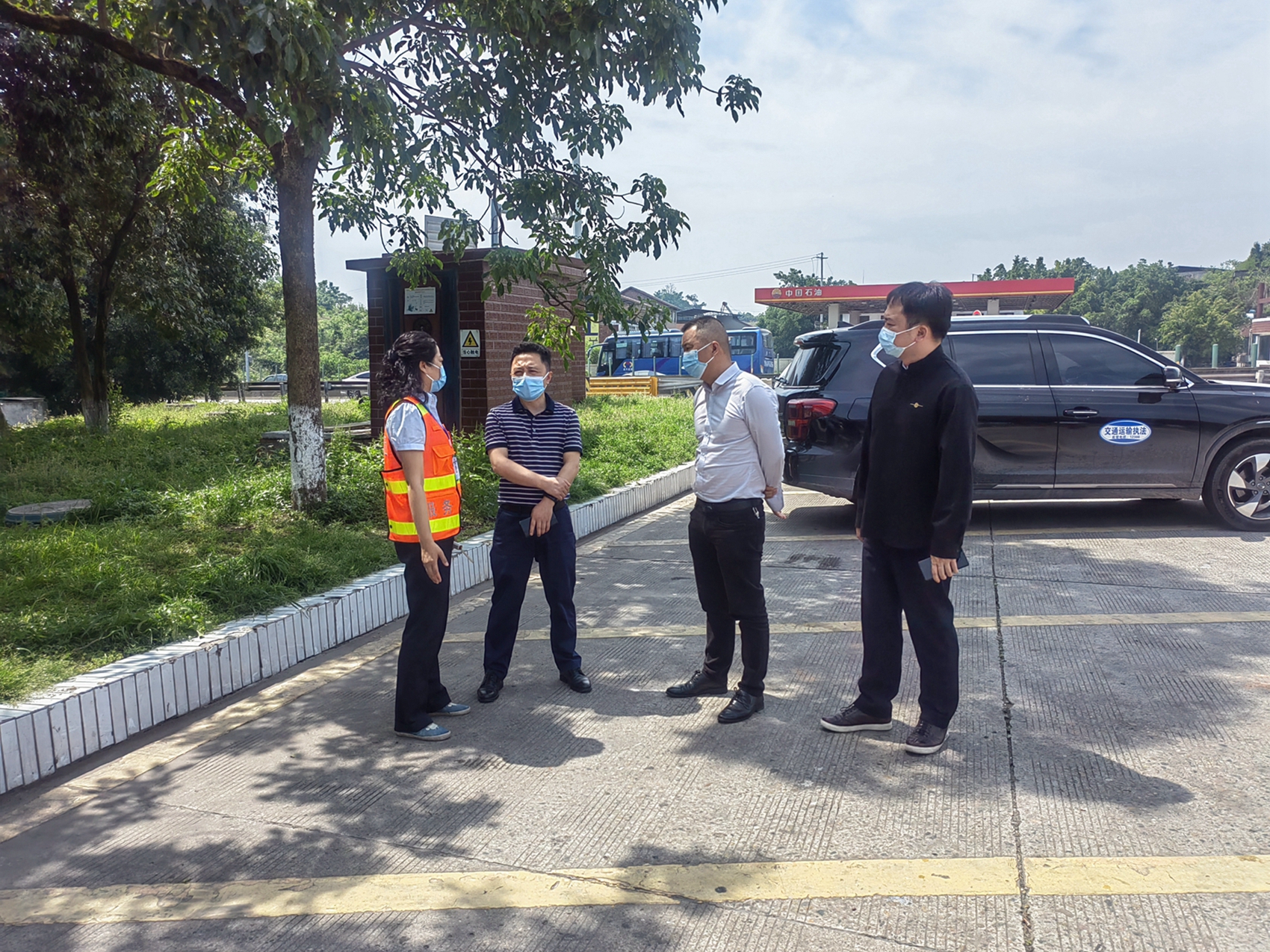 成渝高速資中停車區疫情防控工作獲地方政府肯定