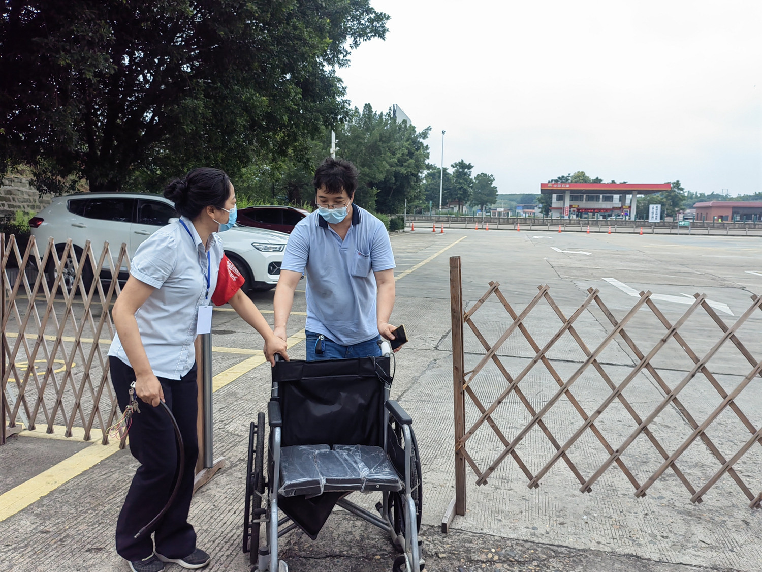 成渝高速資中停車區無障礙環境建設顯實效