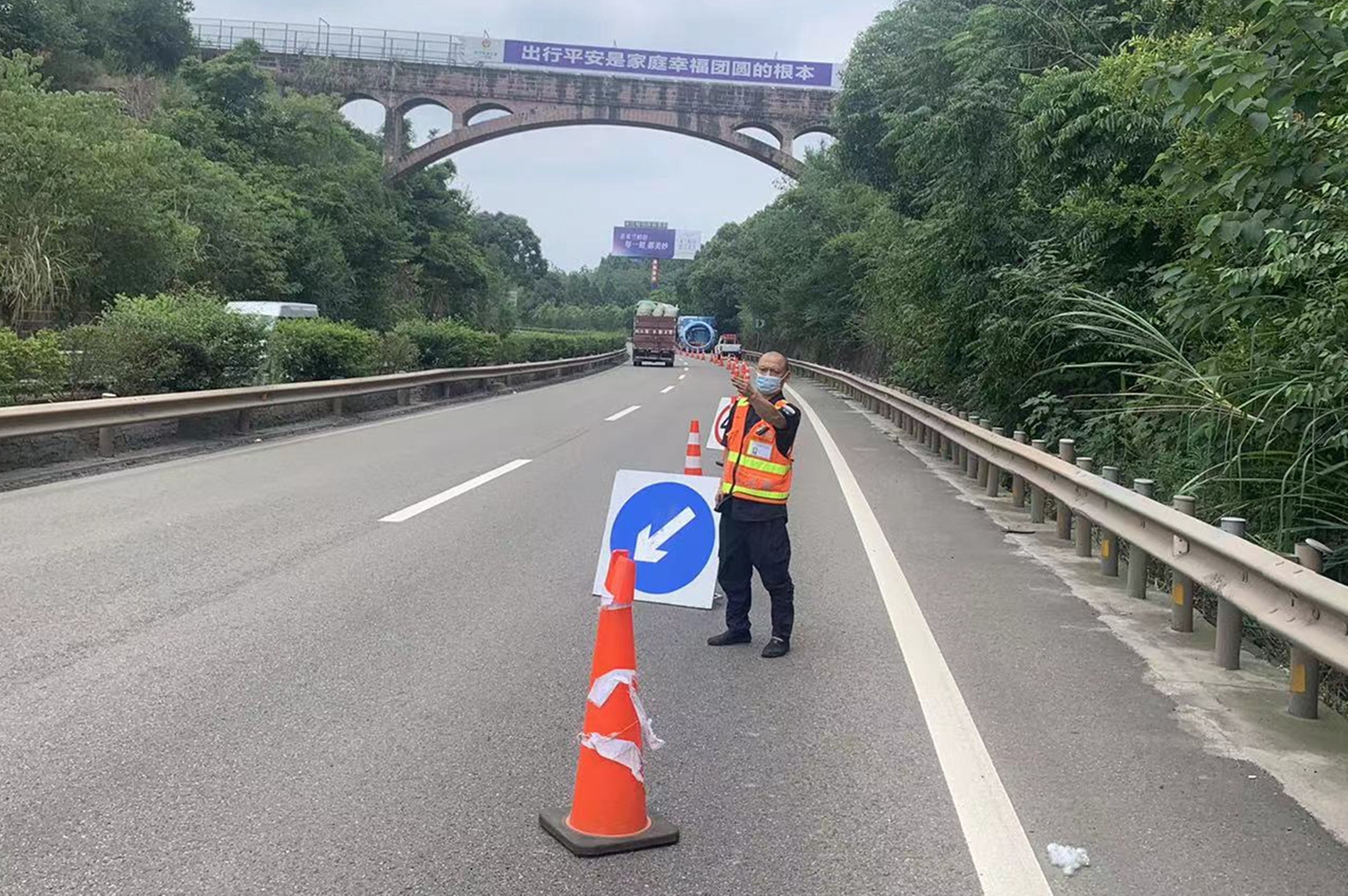 加強涉路施工監(jiān)管 保障高速公路安全