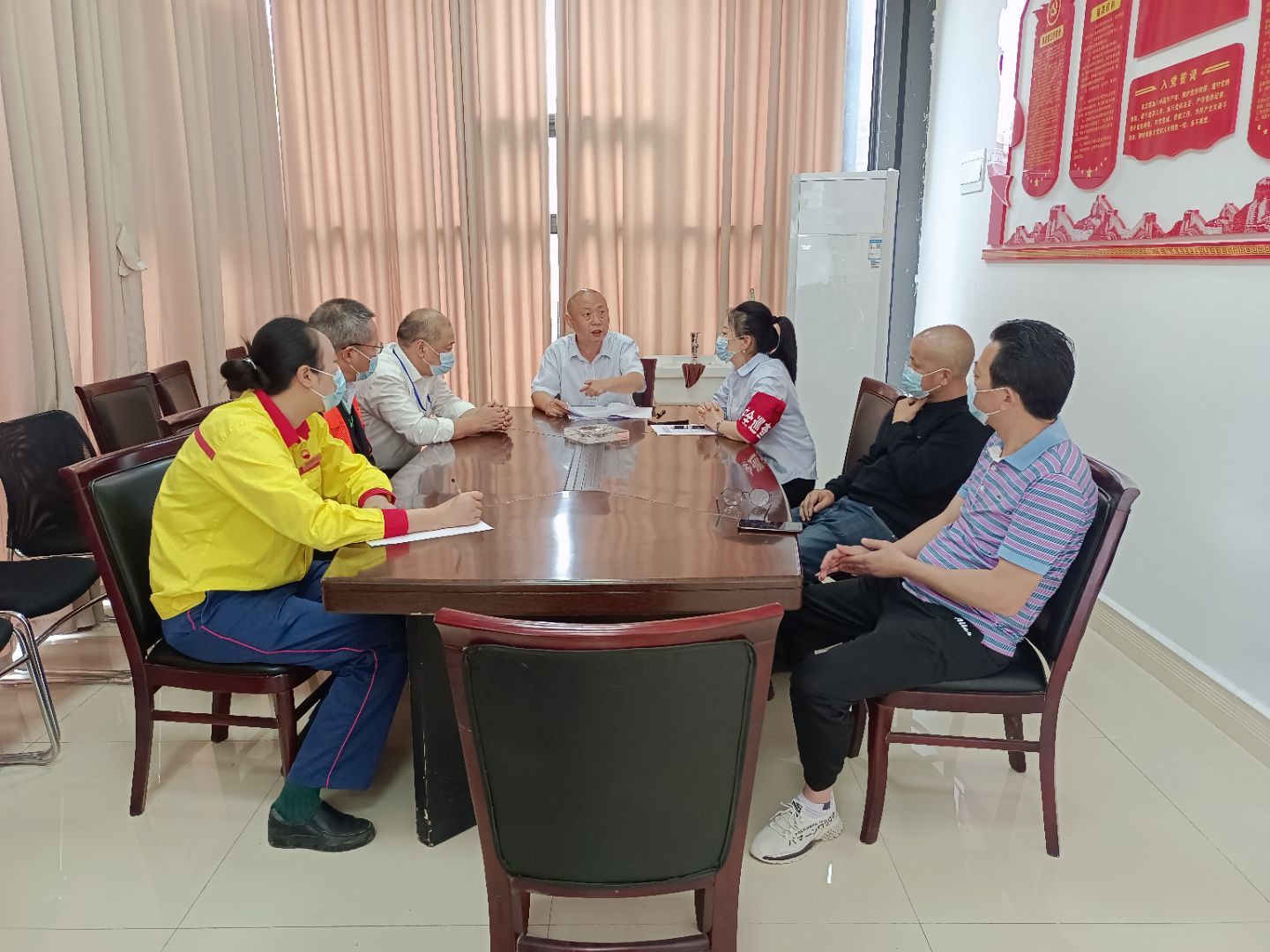 成渝高速內江服務區開展突發交通事故應急處置桌面推演