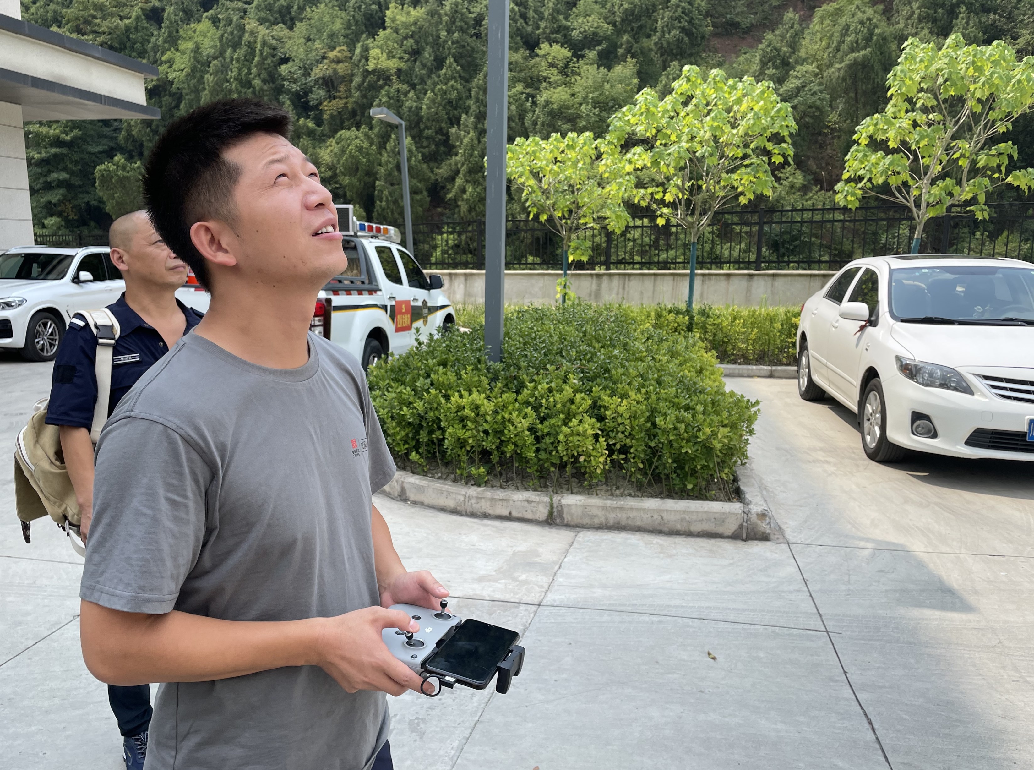 成都管理處路產管護中隊開展無人機操作考核
