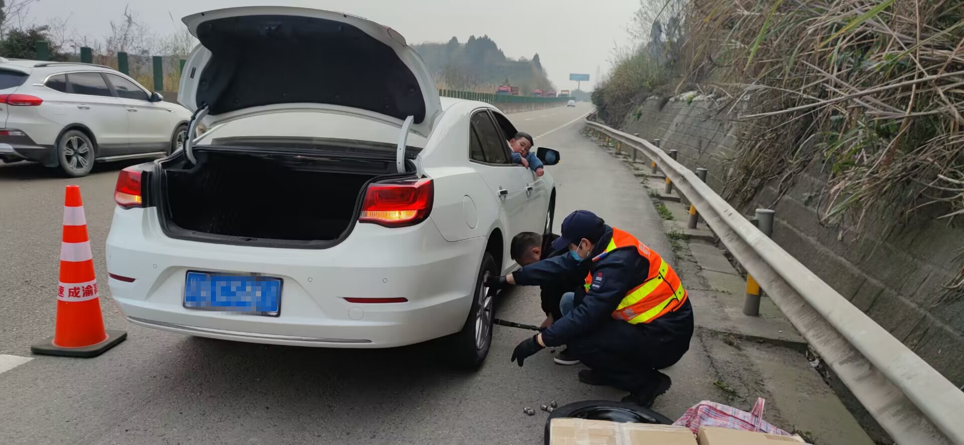 資陽(yáng)管理處全力保障春運(yùn)期間群眾平安出行