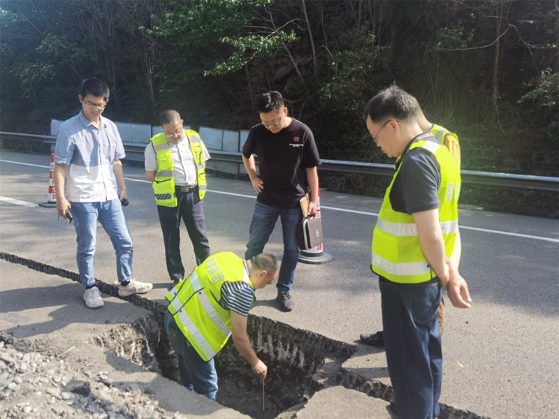 公司積極推進路基沉降安全隱患整治前期工作